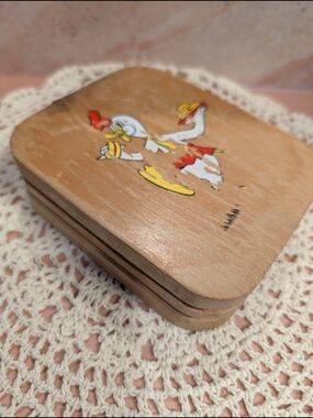 Vintage Wooden Hamburger Press with Cartoon Duck Graphic - Natural Wood